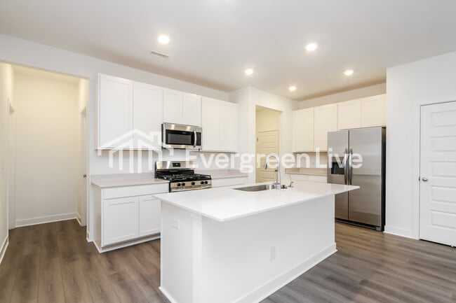 Building Photo - 936 Penrose Pl