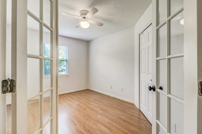 Building Photo - Coastal Living on Amelia Island