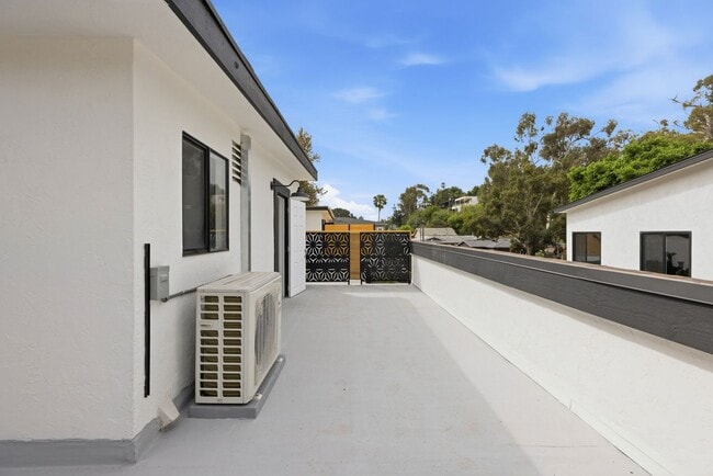 Building Photo - Stunning New Construction in Mission Hills – 3BR/2BA – Going Quick | 4 Weeks of Free Rent + Free ...