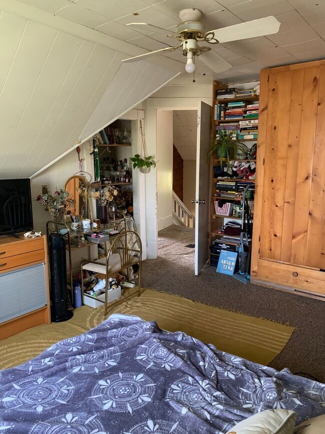 Building Photo - Sunnyland 5BR Near Trader Joe's – Walk to Schools, Private Yard, Pet Friendly | Pre-Leasing Aug 2026