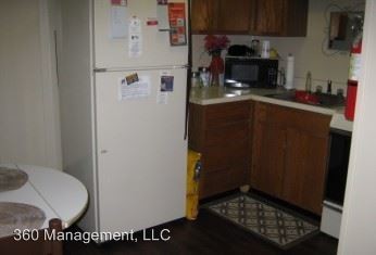 Building Photo - 310 Genelda Ave