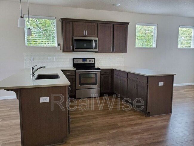 Building Photo - 16581 SW Blanton St