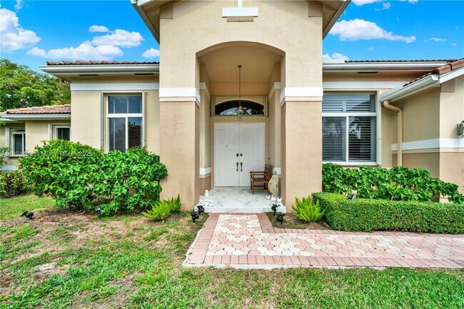 Building Photo - 8487 SW 138th Terrace