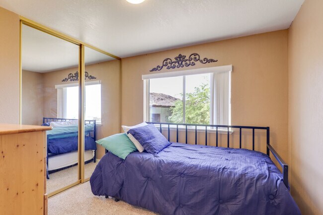 Building Photo - 4170 Mohave Ln