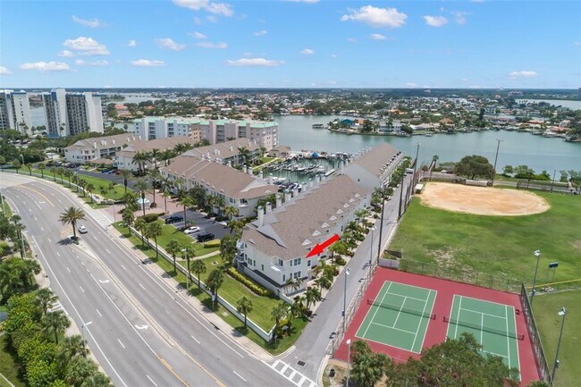 Building Photo - 9201 Captiva Cir