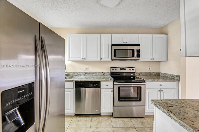 Building Photo - 1256 S Military Trail