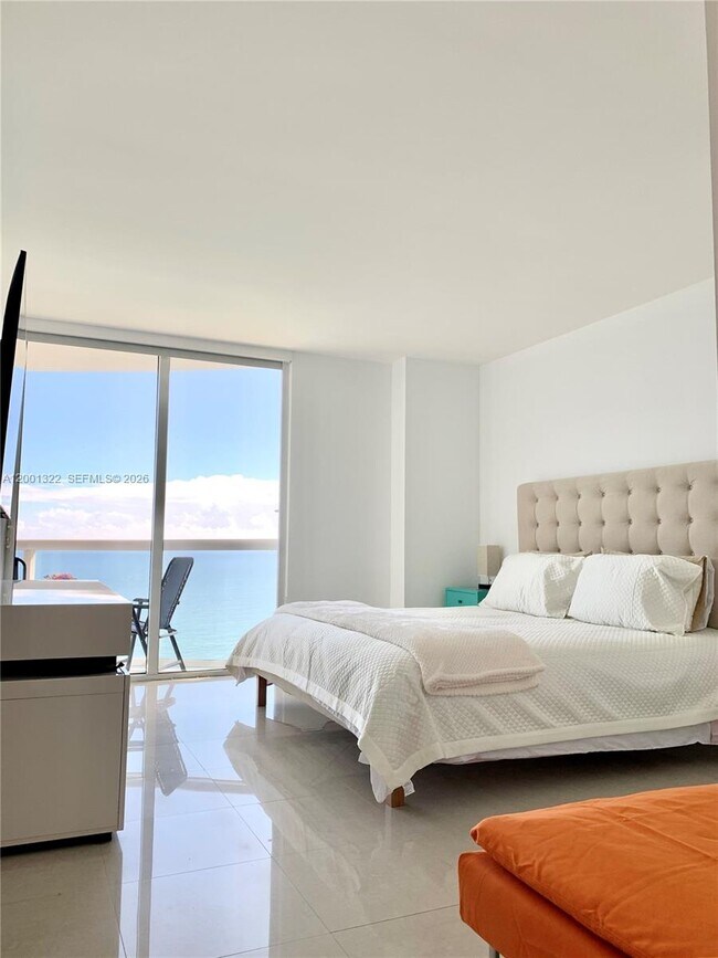 Building Photo - 6365 Collins Ave