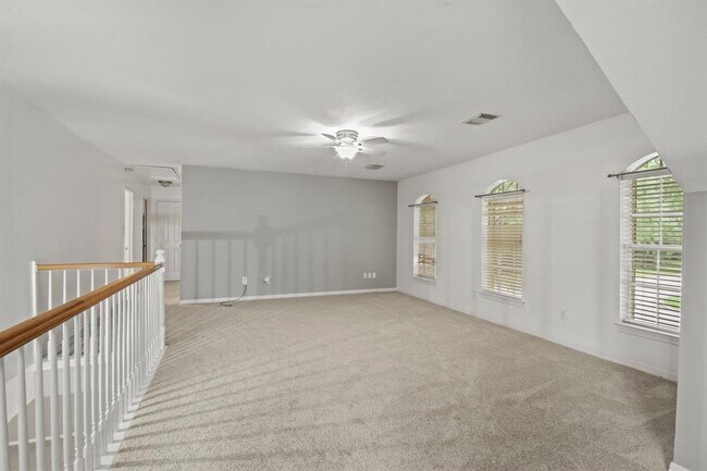 Building Photo - 2902 Maple Bend Dr