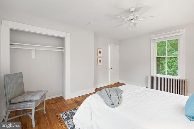 Building Photo - 1021 Greenspring Vly Rd