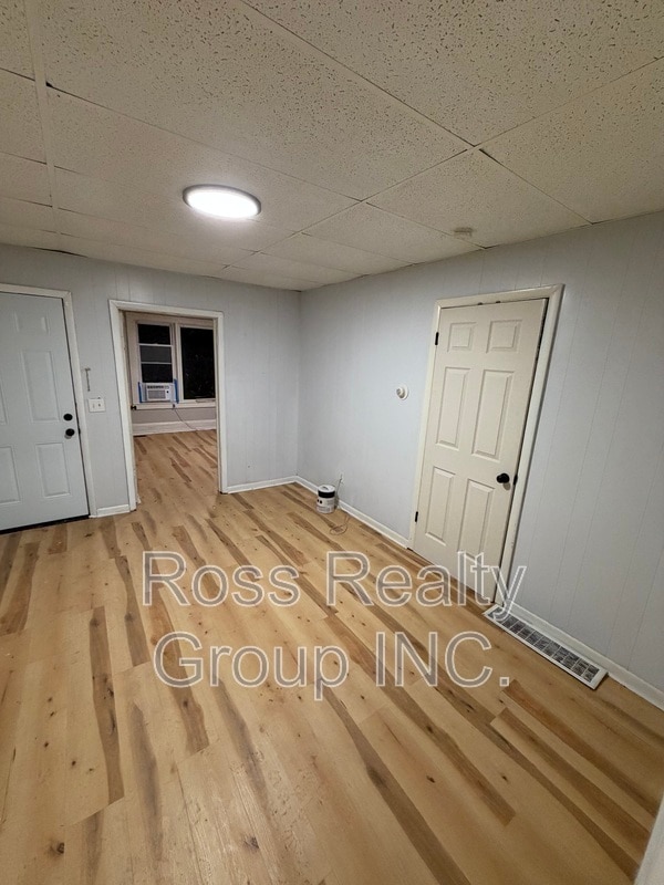 Building Photo - 1328 Moore St