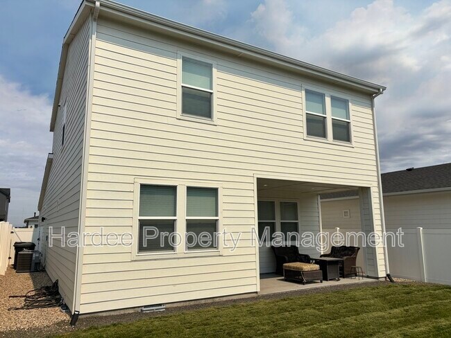Building Photo - 1411 W Dovefield St