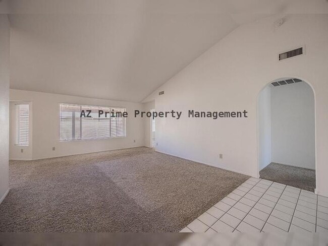 Building Photo - 4326 E Encinas Ave