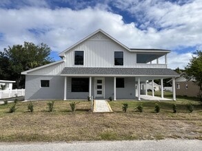 Building Photo - 119 Dixwood Ave