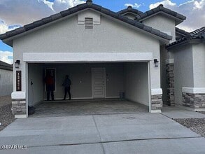 Building Photo - 13836 Paseo Sereno Dr