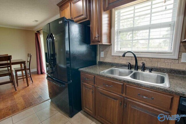 Building Photo - 25751 Caldera Dr