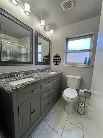 Building Photo - 2510 Karla Dr