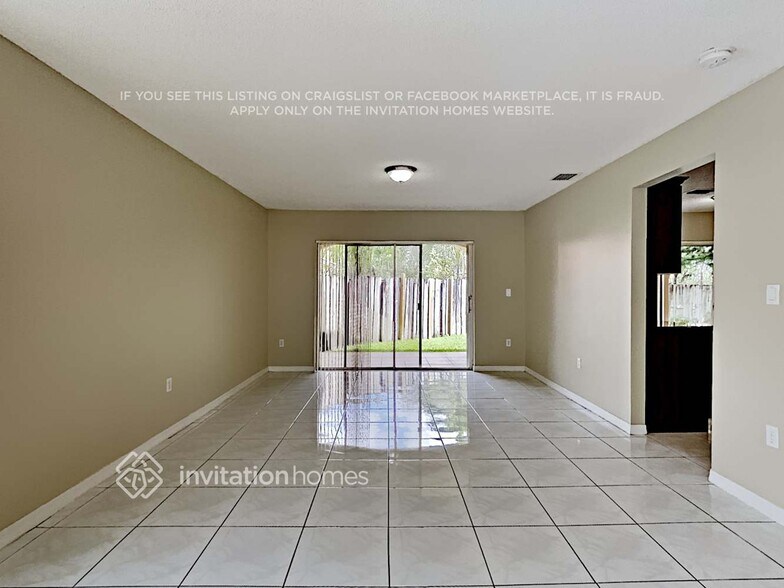 Building Photo - 8393 SW 163rd Ct