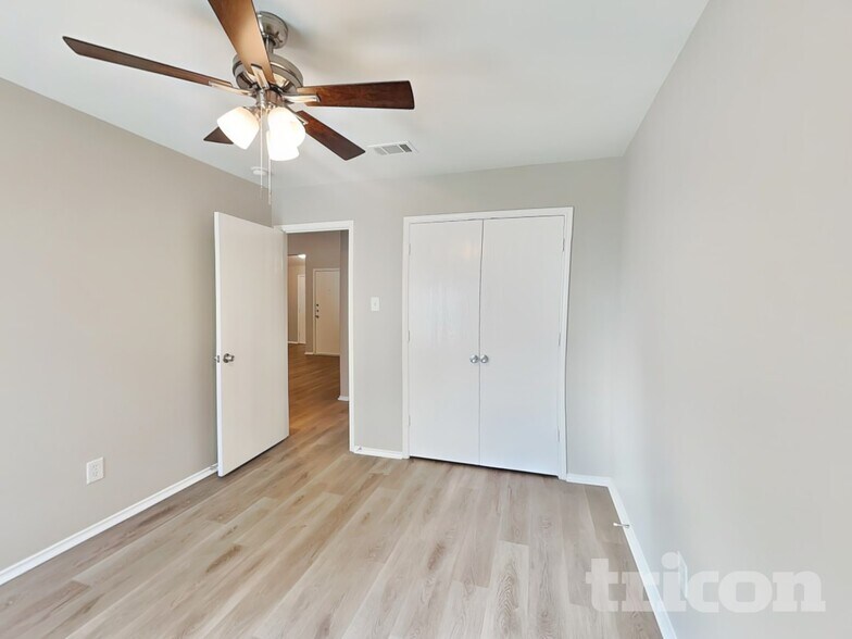 Building Photo - 1458 Sax Leigh Dr