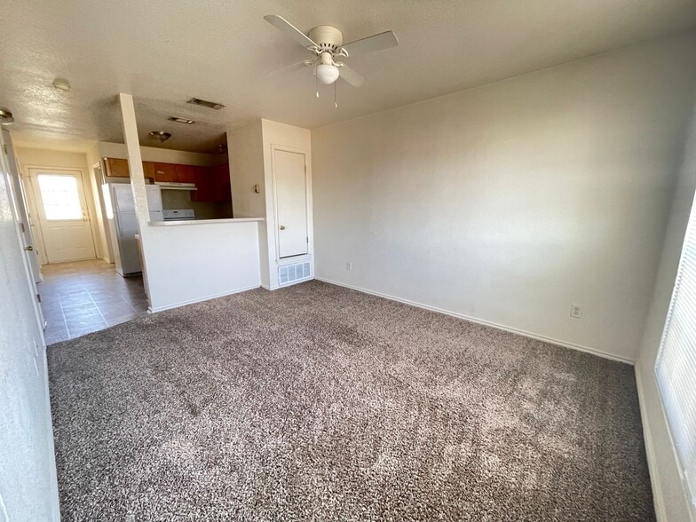 Building Photo - 4408 Abigail Dr