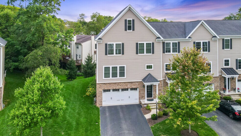 Building Photo - 3114 Raintree Dr