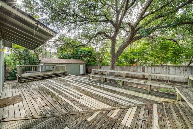 Building Photo - 136 Harmon Dr