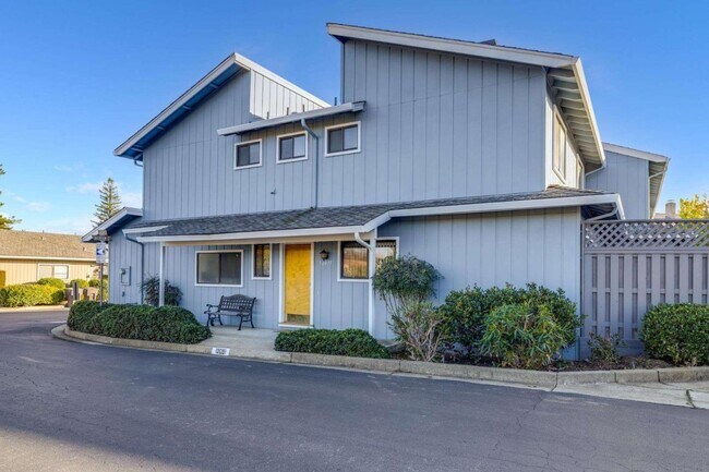 Building Photo - 12091 Atrium Dr