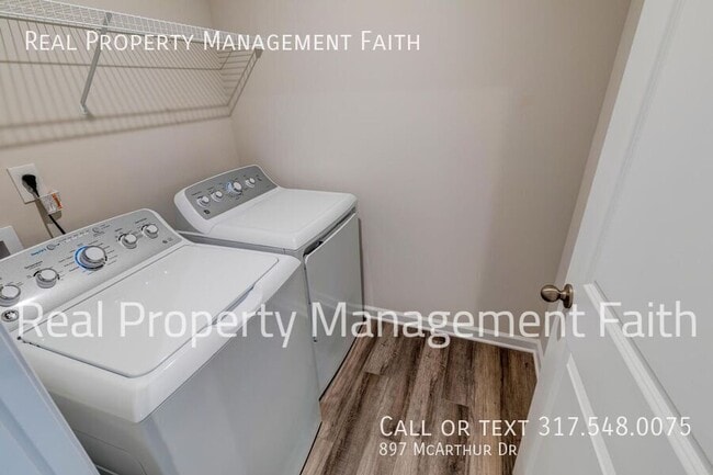 Building Photo - 897 McArthur Dr