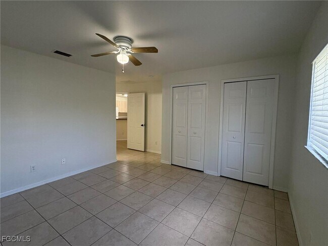 Building Photo - 1321 Diplomat Pkwy E