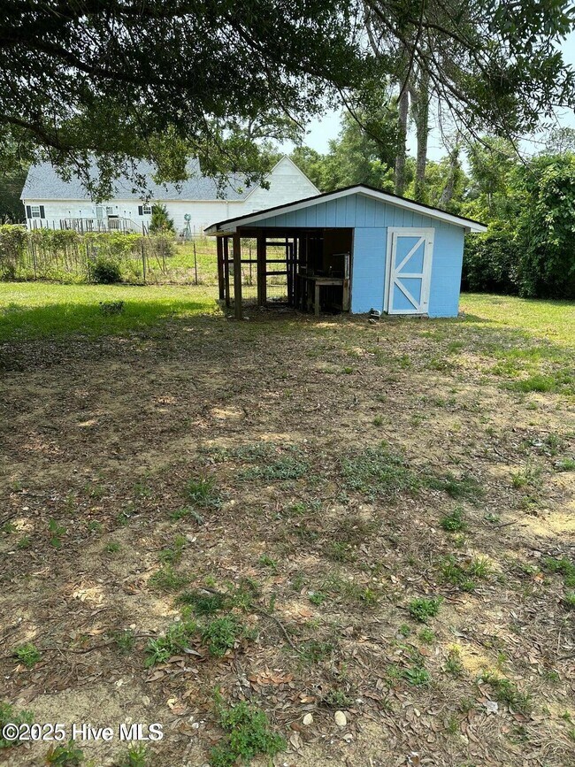 Building Photo - 4735 Cedar Ln SW