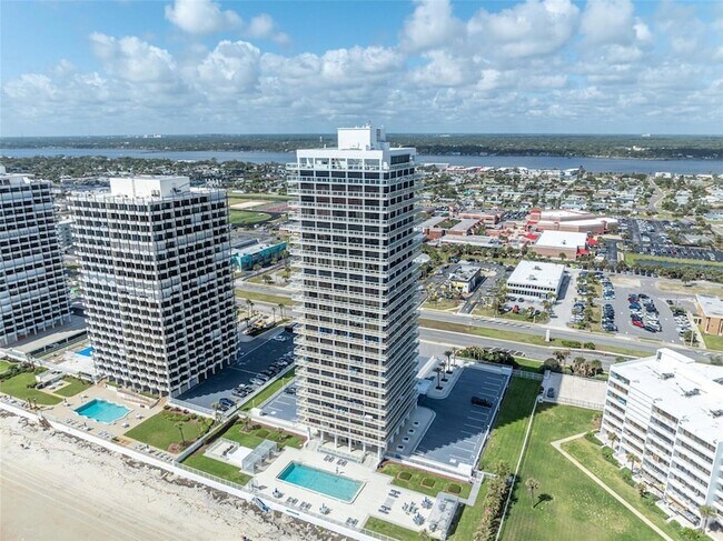 Building Photo - 3000 N Atlantic Ave