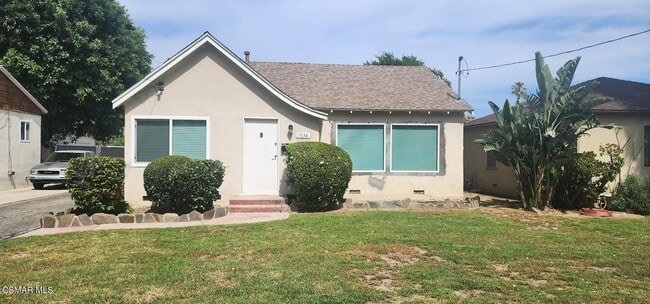 Primary Photo - 7538 Vassar Ave