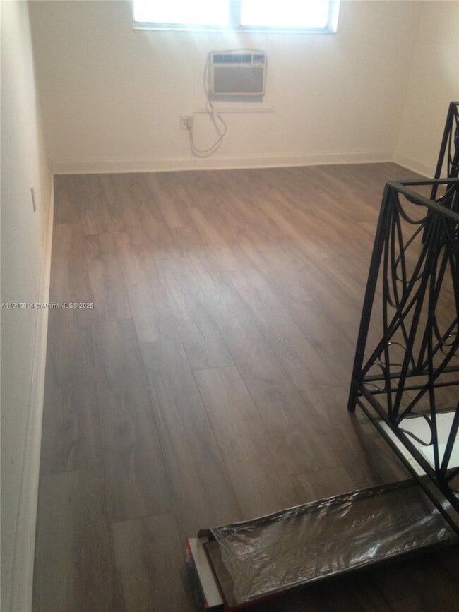 Building Photo - 421 NE 68th St