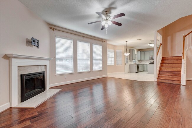 Building Photo - 20702 Teasel Ct