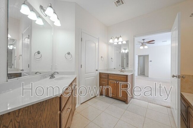 Building Photo - 11317 NW 121st Pl