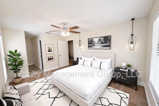 Building Photo - 2844 Westmoreland Ct