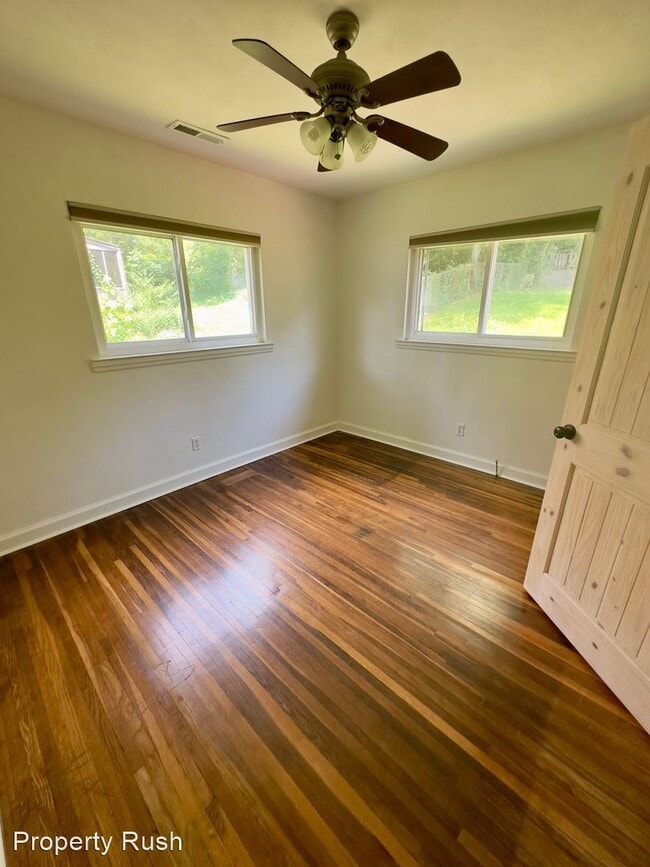 Building Photo - 3 br, 1 bath House - 5414 Tennessee Ave