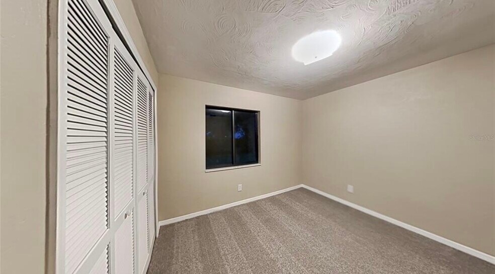 Building Photo - 5935 Clays Mill Dr