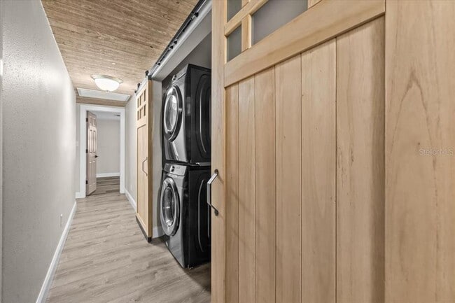 Building Photo - 4805 Cooper Rd