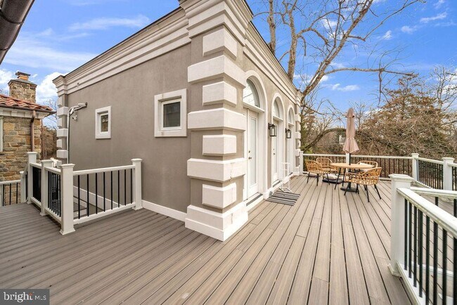 Building Photo - 5306 Bradley Blvd