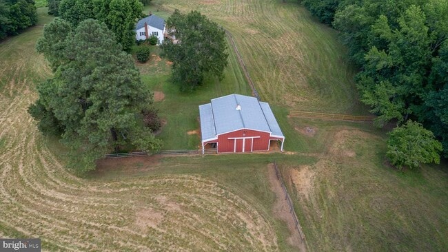 Building Photo - 18136 Pepmeier Hill Rd