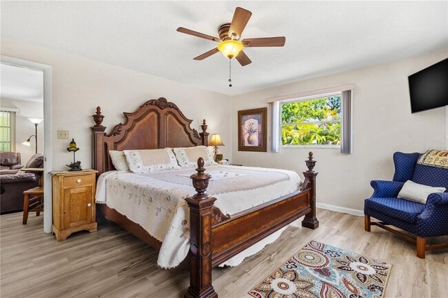 Building Photo - 501 Milwaukee Ave