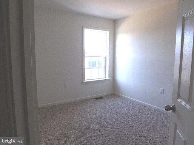 Building Photo - 60 Chennault Trail