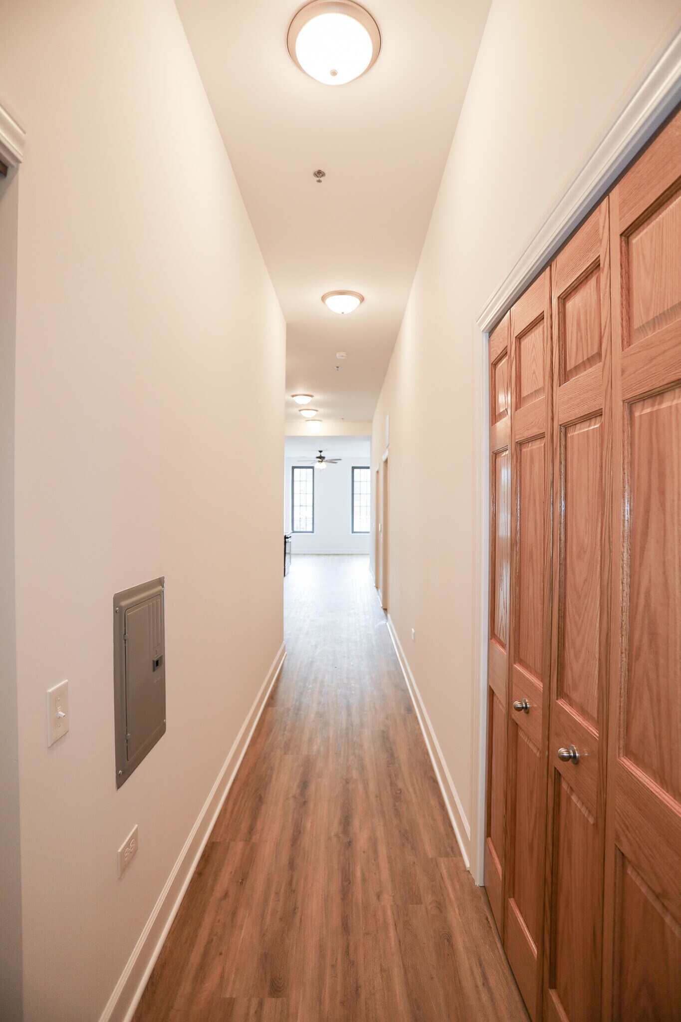 Building Photo - 3158 N Broadway St