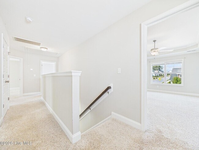 Building Photo - 478 Atwood Dr