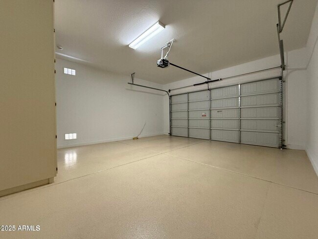 Building Photo - 3780 E Rakestraw Ln