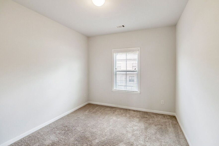 Building Photo - 3455 Pickens St