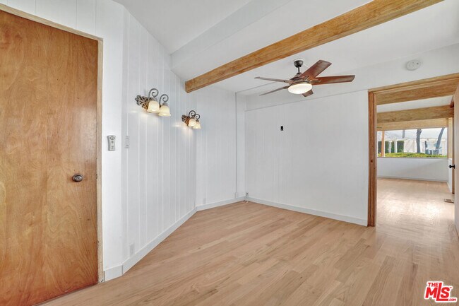 Building Photo - 26636 Latigo Shore Dr