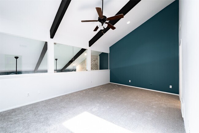Building Photo - 5918 San Felipe St