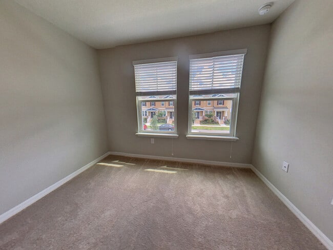 Building Photo - 15493 Blackbead St