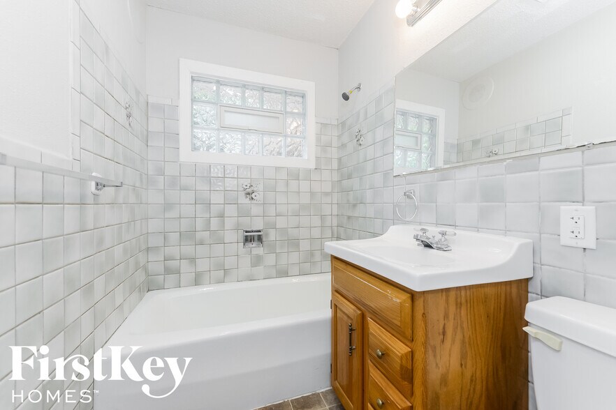 Building Photo - 11409 Bristol Terrace